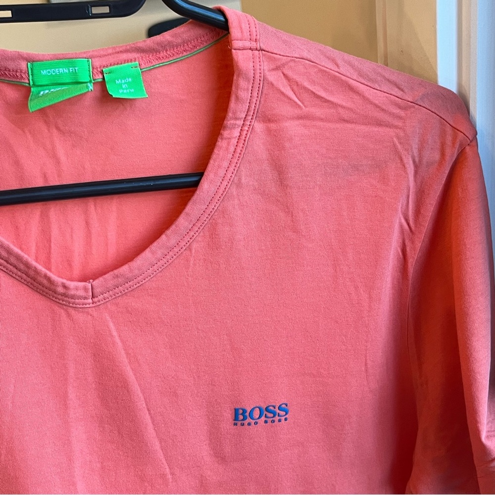 Hugo Boss tee L - Picture 2 of 6